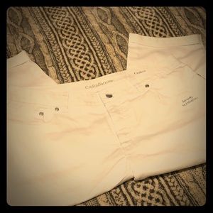 Croft & Barrow white Capri jeans